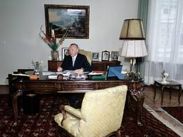 Buch über Das Kanzleramt in der frühen BRD: Diese lästige Demokratie