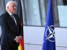 Wir haben verstanden: Steinmeier: Aufrüstung ist wichtigstes Projekt
