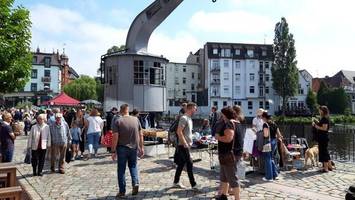 Kranmarkt Bergedorf: Stöbern und Feilschen rund um den Serrahn