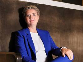 kunstminister blume spricht von „gravierenden vorwürfen“: präsidentin von bayerischer theaterakademie nach lausch-vorfall entlassen