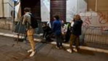 belgrad: serbische studierende beenden blockade des staatsfernsehens