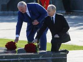 Anfang vom Ende des Nazismus: Putin und Lukaschenko erinnern an Schlacht um Stalingrad