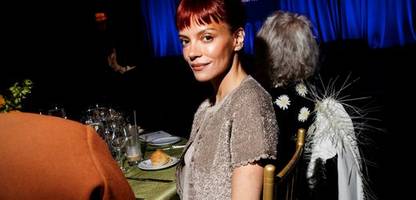 lily allen entschuldigt sich bei katy perry