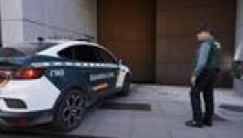 Polizeieinsatz: Deutsches Ehepaar soll Kinder jahrelang in Spanien eingesperrt haben