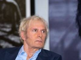 Zwei Hirn-OPs in zwei Monaten: Michael Bolton spricht über seine Krebserkrankung