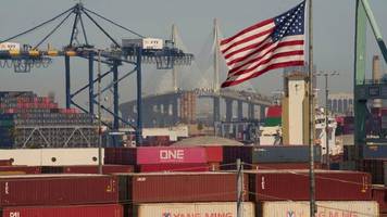 US-Konjunktur: US-Wirtschaft schrumpft Anfang 2025 überraschend um 0,3 Prozent