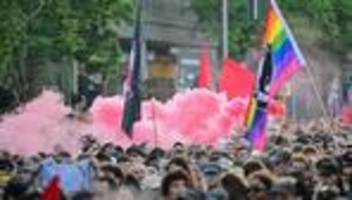 Tag der Arbeit: Zehntausende demonstrieren auf Kundgebungen zum 1. Mai