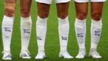 Fußball: Britischer Fußballverband schließt trans Frauen aus