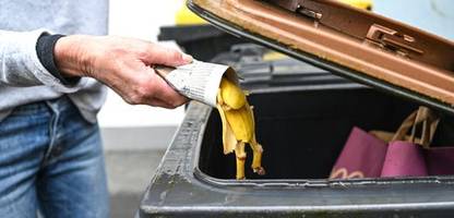 Biomüll: Neue Regeln ab Mai - Wie verhindert man das Plastik zwischen den Bananenschalen?