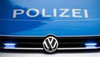 Kurioses: Boa auf der Straße sorgt für Polizeieinsatz