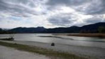 wetterausblick für bayern: nach viel sonne und hohen temperaturen kommt der regen