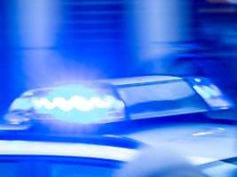 Fahrer festgenommen: Mann fährt in Stuttgart mit Auto mehrere Menschen an
