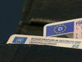 Perso und Reisepass per Post: Kommunen kritisieren hohe Liefergebühren für Ausweise