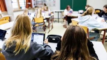 Ahrensburger Schulen setzen weiter auf iPads – aber wie lange?