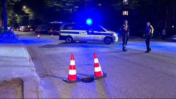 Straße abgesackt: Loch auf der Friedensallee sorgt für Sperrung