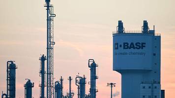 Chemiekonzern: BASF startet mit leichten Einbußen – Risiken durch US-Zollpolitik