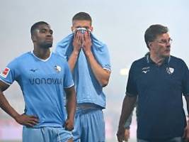 Abstieg kaum noch zu verhindern: Dieter Hecking verlängert bei verzweifelten Bochumern