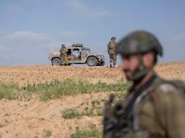 Ausweitung der Gaza-Offensive: Israels Armee beruft Zehntausende Reservisten ein
