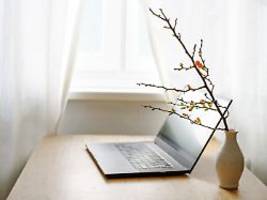 kehrseite des homeoffice: mehrheit der deutschen arbeitet auch krank von zu hause