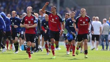 Ein Glück ist dieser Muheim zurück: HSV-Profis feiern Comebacker