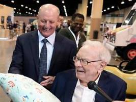 Wechsel bei Berkshire Hathaway: Buffett geht nach 60 Jahren zum perfekten Zeitpunkt