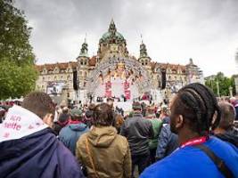 zehntausende feiern in hannover: kirchentag liefert frühlingsmärchen und drei erkenntnisse