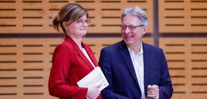 NRW-SPD rechnet mit der Bundespartei ab