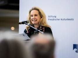 Kultursenatorin ohne Parteibuch: Kai Wegner präsentiert Nachfolgerin von Joe Chialo