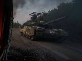 schwere schlacht bei tetkyno?: ukraine soll größeren angriff auf region kursk gestartet haben