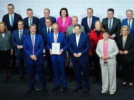 Bürokratie: Neue Bundesregierung will etliche Posten streichen