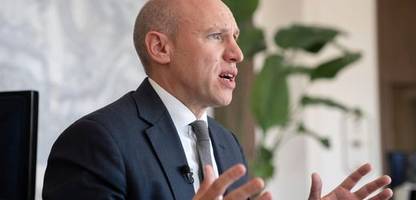 AfD gesichert rechtsextrem: Hessischer Minister schließt AfD-Politiker von Reisen aus