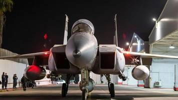 nach angriff auf flughafen: israel fliegt luftangriff auf jemen