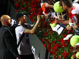 Tennisturnier in Rom: Sinner kehrt zurück – und wird sofort gefeiert