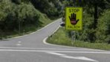 falschfahrer: wieso es zu geisterfahrten auf autobahnen kommt