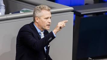 eu-parlament hebt immunität von afd-mann petr bystron auf