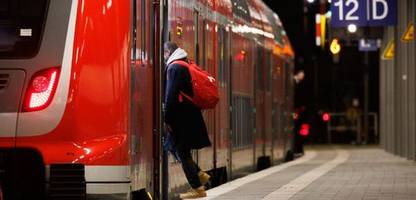 Deutsche Bahn installierte 2024 nur rund 20 Kilometer neue Oberleitungen