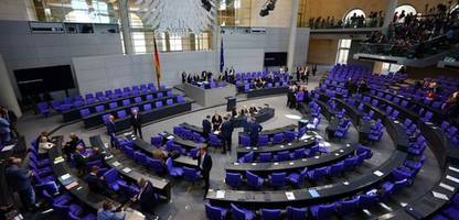 Bundestag: Friedrich Merz scheitert bei Kanzlerwahl, Bodo Ramelow kritisiert Ablauf