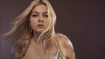 esc 2025: louane singt für frankreich – und für ihre mutter