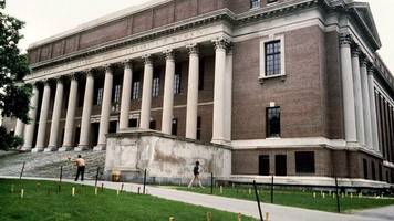 Elite-Uni unter Druck: Neue Drohungen gegen Harvard