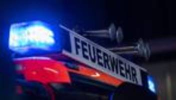 gebäude in flammen: nach feuer in pößneck geht polizei von brandstiftung aus