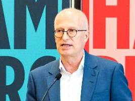 71 von 119 Stimmen erhalten: SPD-Politiker Tschentscher als Hamburger Regierungschef gewählt