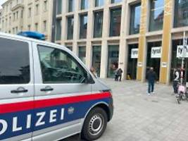 Kriminelle Vereinigung gebildet?: Deutsche Justiz durchsucht Benko-Immobilien in Österreich