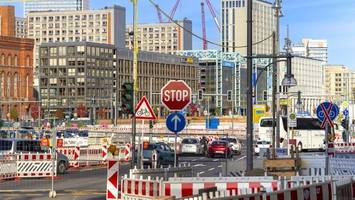 wo auf dem weg ins lange wochenende hindernisse drohen
