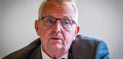 mecklenburg-vorpommern: abschuss einer wölfin – minister till backhaus droht anklage