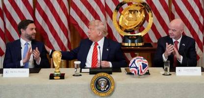 Fußball-WM 2026 in den USA: Donald Trumps Taskforce verspricht Fans »reibungslose« Turnier-Erfahrung – ohne Warnung geht es aber nicht