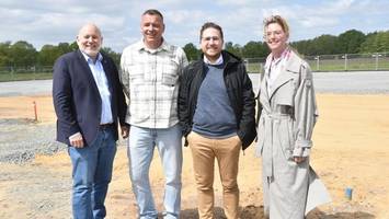 a7: luxusauto-händler zieht in klimafreundlichen businesspark