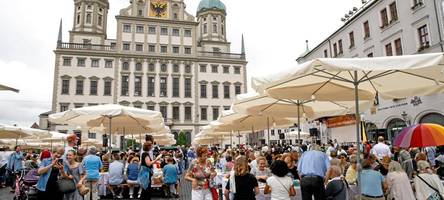 programm für „375 jahre friedensfest“ startet mit festakt und haus aus pappe