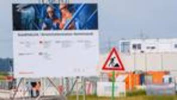 Energiewende: Wieder Klage gegen Genehmigung von Stromtrasse