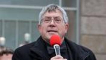 Evangelische Landeskirche: Landesbischof Kramer: Aufrüstung macht Welt eher unsicherer
