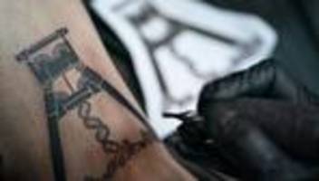 Lifestyle: 500 Tätowierer bei Tattoo-Messe in Dortmund